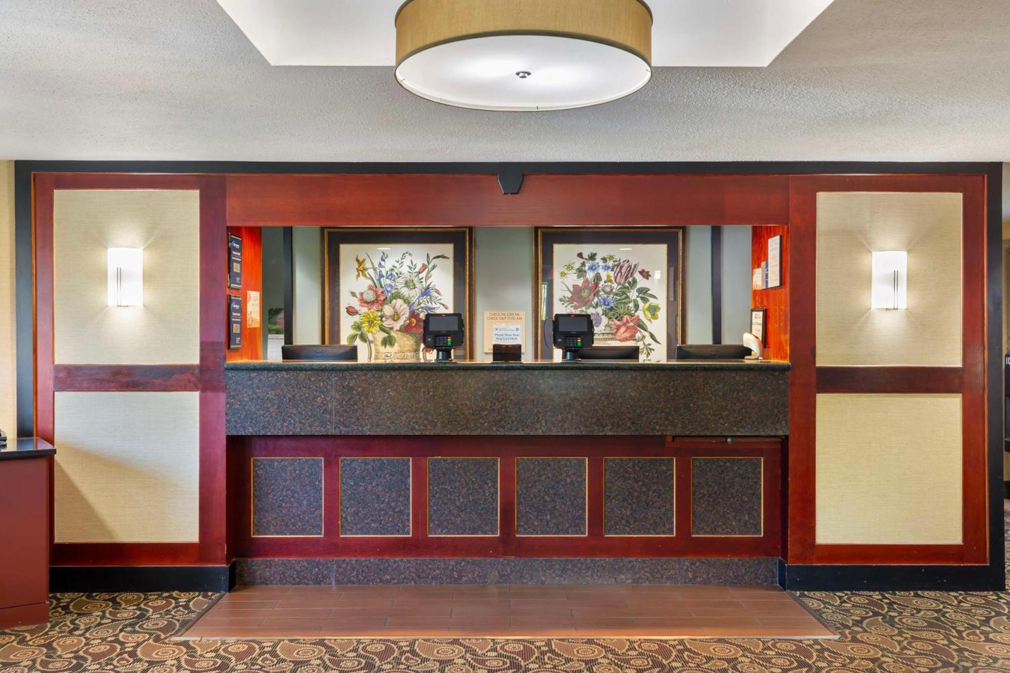 Hotel Western
