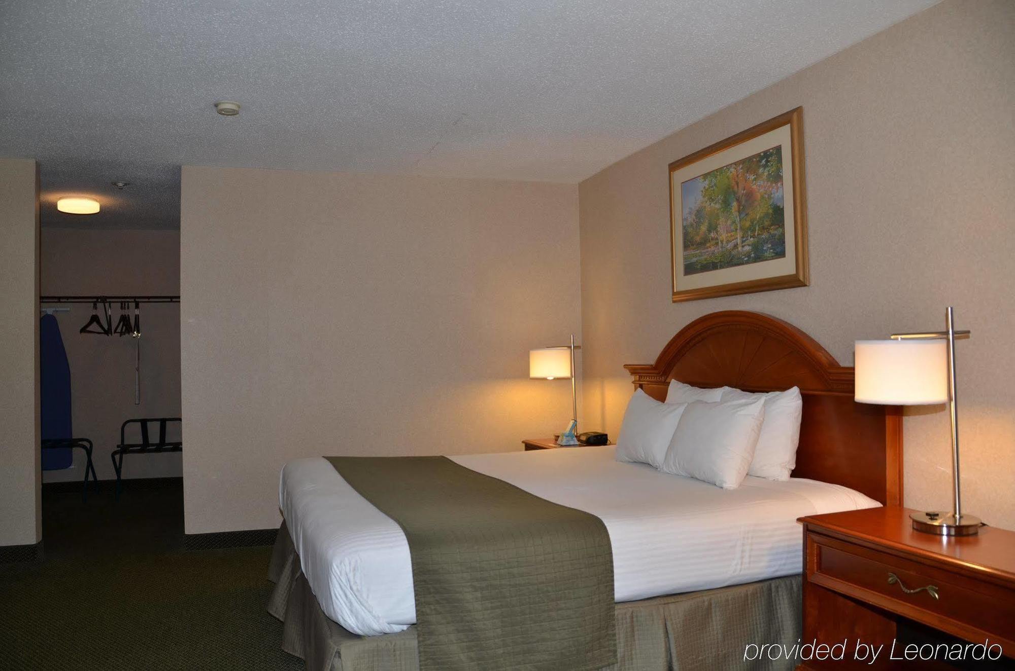 Western Hotel 3*